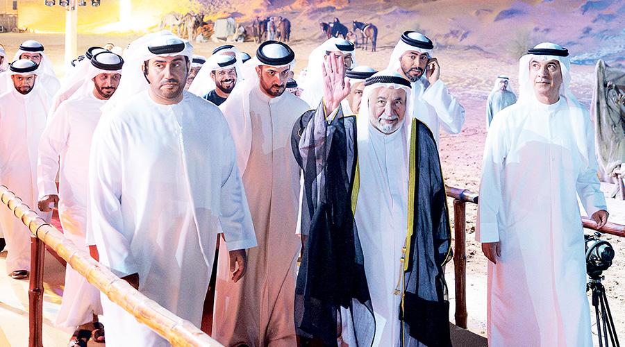 سلطان: العمل المسرحي لا بد أن يتجرد من الإقليميات الضيقة