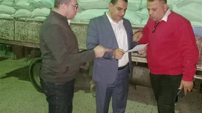 محافظة الجيزة توجه ضربات جديدة لمهربي الدقيق البلدي المدعم وتضبط 25 طنًا وتحجز السيارات المستخدمة في التهريب