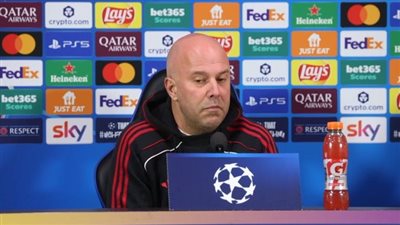 آرني سلوت: تفاجأت من تصريحات محمد صلاح ولم أشعر بانهيار علاقتنا.. وسنعيد تقييم موقفه بعد مواجهة إنتر ميلان