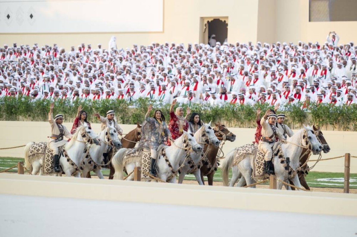 الإمارات محصنة بأبنائها المجتمعين على حبها والتسابق لخدمتها ورفع رايتها