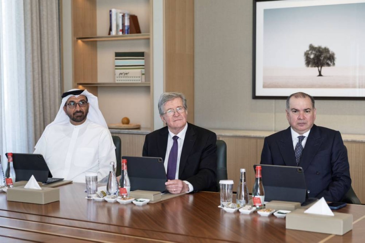 مكتوم بن محمد يعتمد استراتيجية النمو الخمسية لمحاكم مركز دبي المالي العالمي