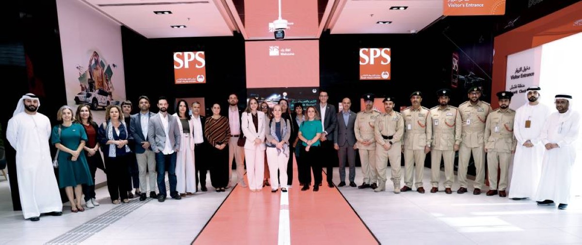 وفد برازيلي يطّلع على خدمات مركز الشرطة الذكي في دبي