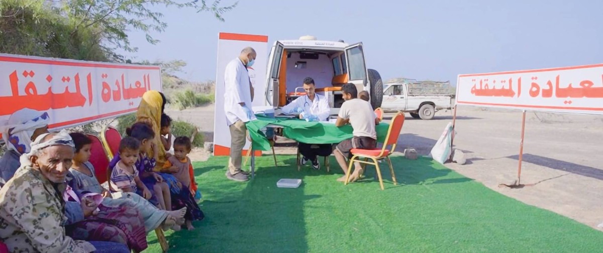 «الهلال الأحمر» تفتتح عيادة متنقلة في الساحل الغربي باليمن