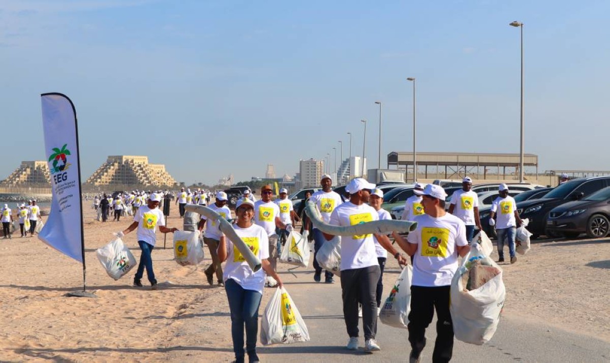 890 متطوعاً يشاركون في حملة «الإمارات نظيفة» بأم القيوين