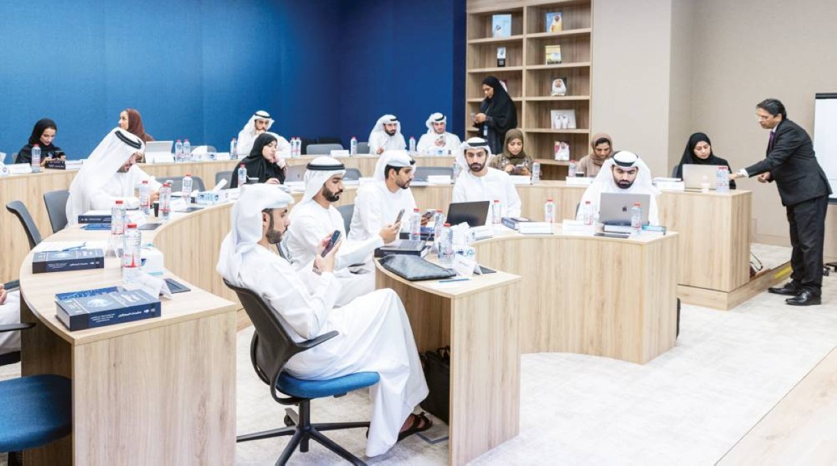 كلية محمد بن راشد للإدارة الحكومية تستقبل طلبات التسجيل في برامج حكومة المستقبل