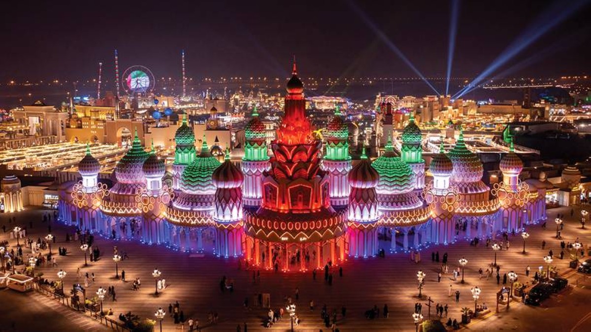 القرية العالمية تغلق ابوابها اليوم بسبب الأحوال الجوية