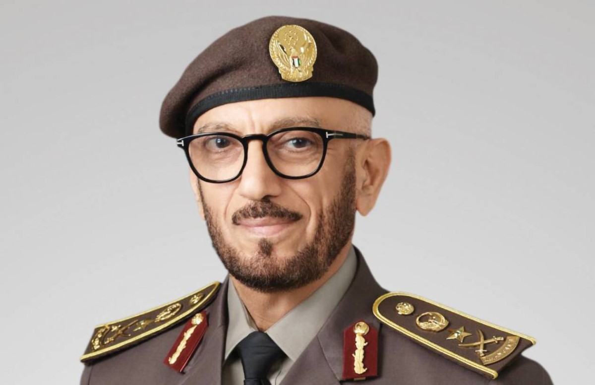 مطارات دبي ترحب بالقادمين بختم «الإمارات – قطر.. كل عام وأنتم بخير»