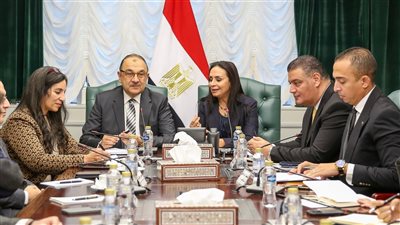 وزيرا التضامن وقطاع الأعمال يبحثان تعاونًا صناعيًا يوفر آلاف فرص العمل