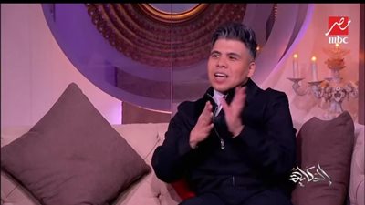 هجبلها الهضبة في الفرح.. عمر كمال يبحث عن عروس: نغشة وست بيت