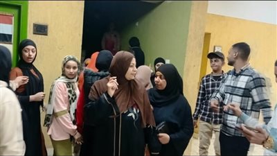 انتخابات الدوائر الملغاة.. استمرار التصويت بلجنة مدرسة الشهيد الطيار محمد كامل بسوهاج