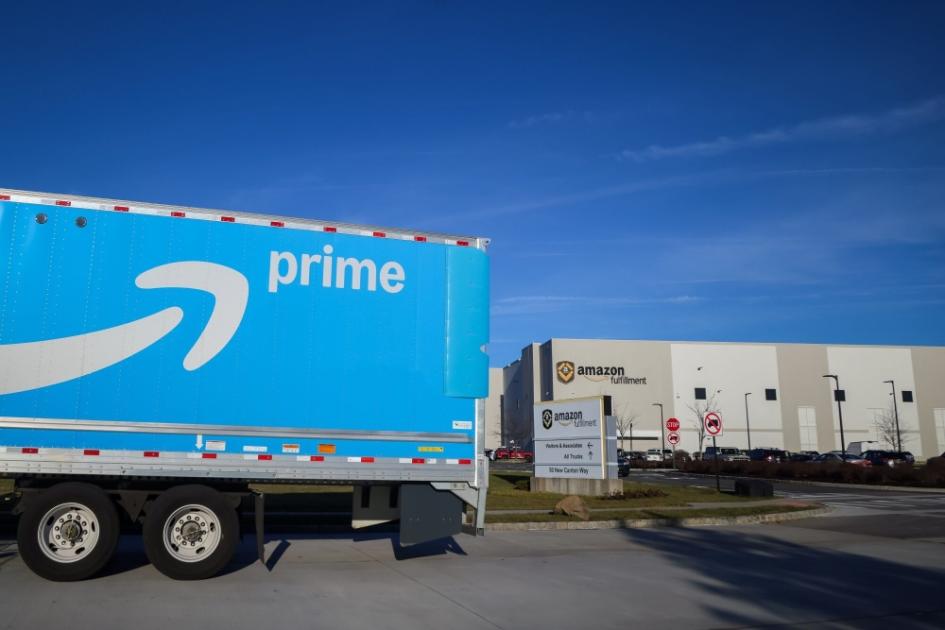 أمازون تختبر عمليات تسليم «فائقة السرعة» في مدينتين أميركيتين