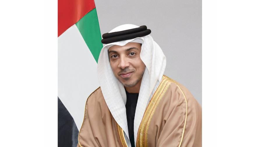 منصور بن زايد في عيد الاتحاد: الإمارات ستواصل برؤية قيادتها الرشيدة تعزيز مسارها الوطني