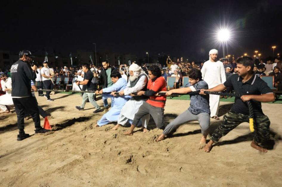 شرطة دبي تعزز الوعي الأمني والمروري في الوحيدة