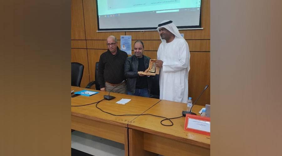 الصواية النعيمي يحاضر بمناهج البحث العلمي في «جامعة ابن طفيل» المغربية