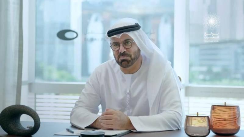 فيديو| لحظة إبلاغ محمد القرقاوي الطبيب المصري نبيل صيدح بفوزه بـ«نوابغ العرب» عن فئة الطب