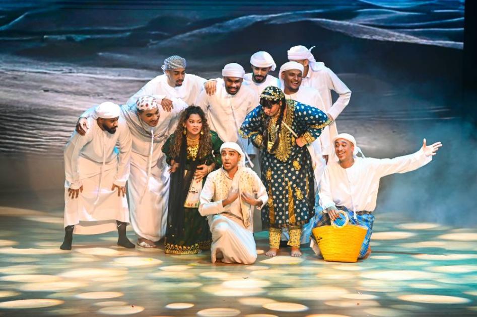 «سر الفريج الأزرق» تلهب خيال الأطفال في «الإمارات للطفل»