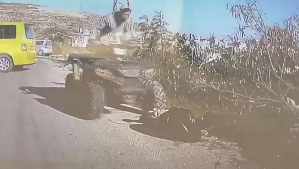 الجيش الإسرائيلي يعترف بدهس أحد جنوده لفلسطيني وهو يصلي (فيديو)