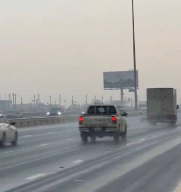 أمطار على دبي وتوقعات باستمرارها لمدة 4 أيام