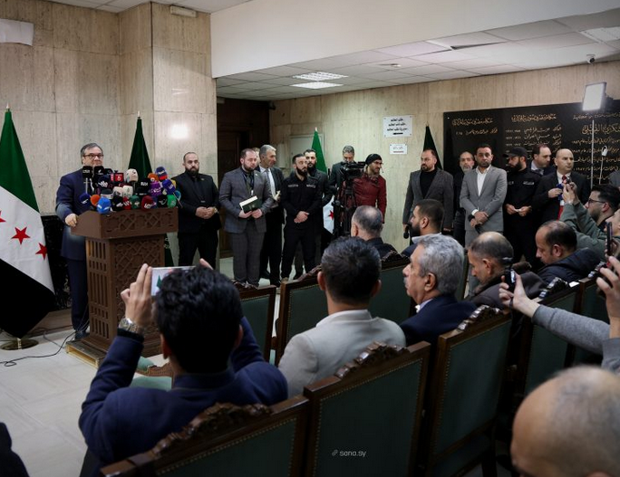 حاكم مصرف سوريا المركزي: أرصدة المصارف بالليرة الجديدة بداية العام القادم