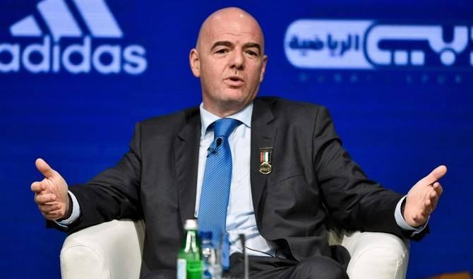 رئيس «فيفا» يعلن عشقه لدبي: رائعة وفاتنة