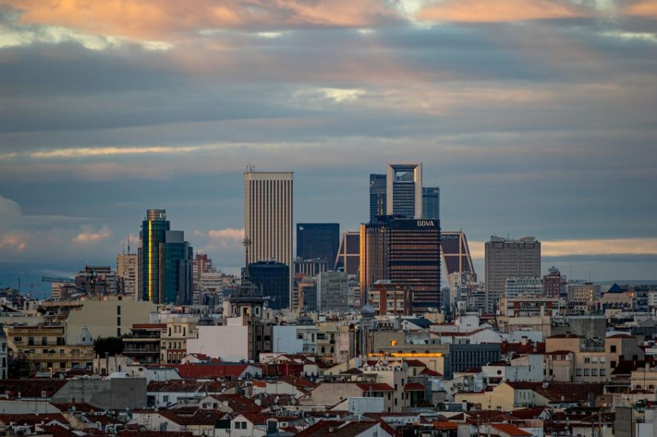 تراجع التضخم السنوي في إسبانيا إلى 2.9 % في ديسمبر