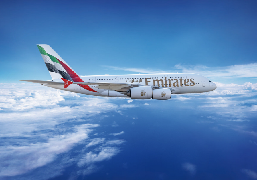 طيران الإمارات تتوقع الوصول للذروة في الأسبوع الأول من يناير