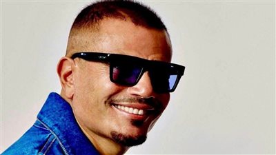 متجاوزًا 3 مليار استماع.. عمرو دياب أفضل فنان وألبوم وأغنية عربية لعام 2025