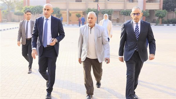 5 توجيهات مهمة خلال زيارة وزير التعليم لمدرستين بالقاهرة