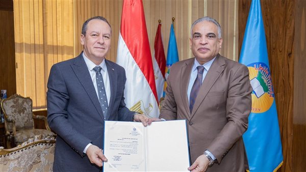 رئيس جامعة طنطا يستقبل نائبه لشئون التعليم والطلاب