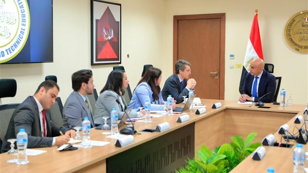 31 طالب بالفصل في 2027.. وزير التعليم يكشف مفاجأة عن الكثافة بالمدارس