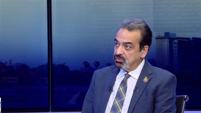 متابعة صارمة للأطباء المزيفين على مواقع التواصل لحماية صحة المواطنين