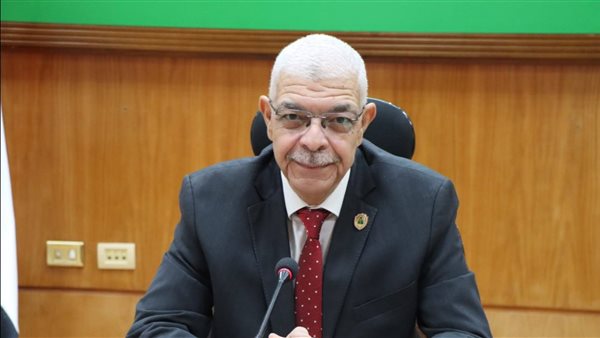 “القاصد” يستعرض تصميمات توسعات معهد الأورام والمخطط العام لموقع المستشفيات الجامعية