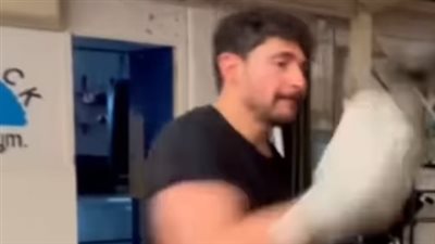 بعد عرضه في مهرجان البحر الأحمر.. أمير المصري يشارك كواليس جديدة من فيلم GIANT