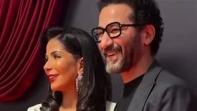 أحمد حلمي يشيد بـ منى زكي بعد العرض الخاص لـ فيلم الست: حلوة أوي