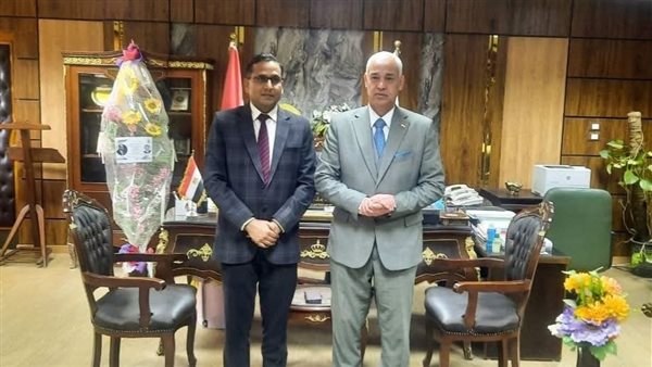 دعم الطلاب الهنود وتنمية مهاراتهم في اللغة العربية