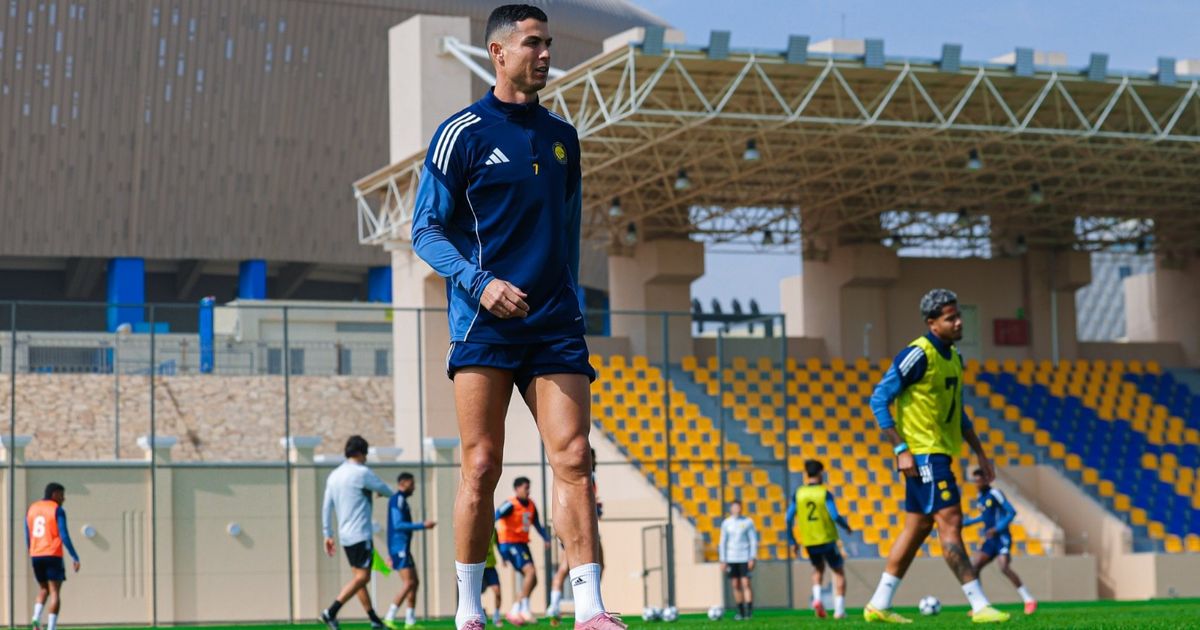 هل يشارك رونالدو مع النصر أمام الزوراء في أبطال آسيا 2؟