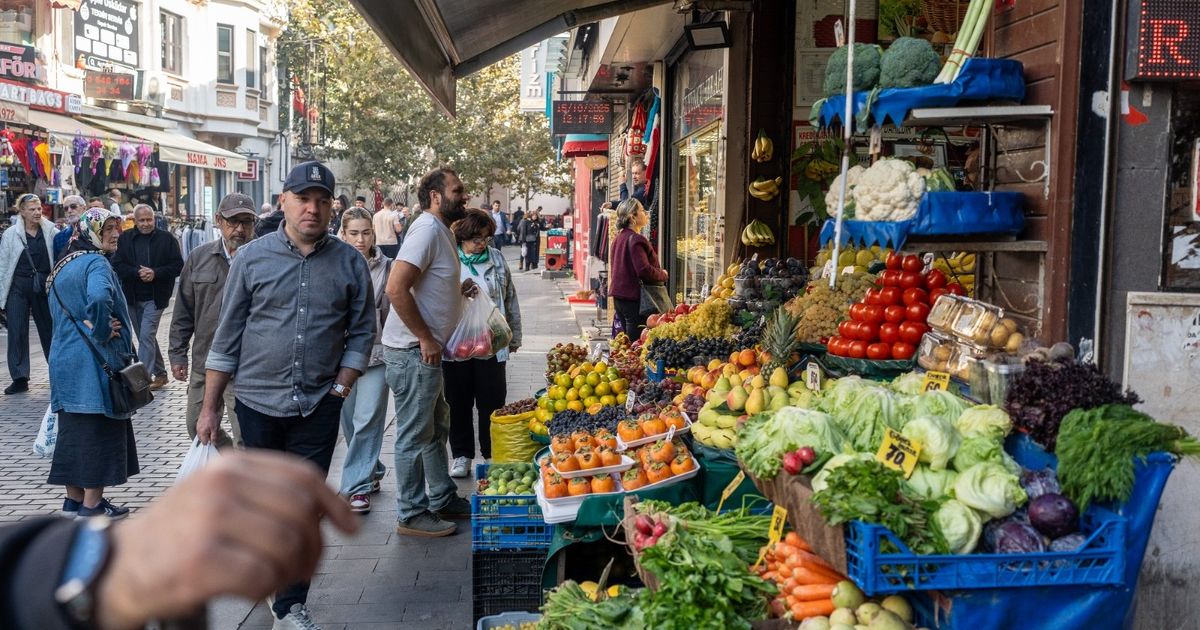 تركيا تخطط لزيادات طفيفة في الضرائب دعما للمركزي في مكافحة التضخم