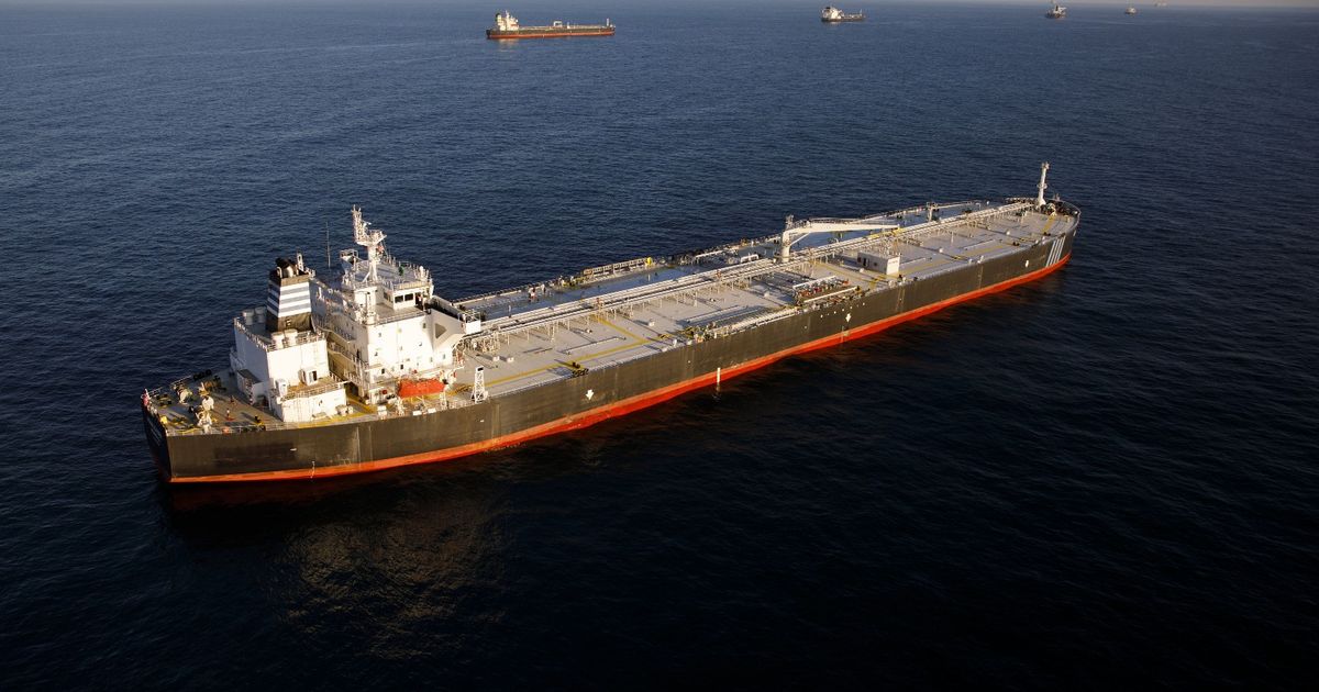 أوكرانيا تستهدف ناقلة نفط روسية في البحر المتوسط لأول مرة