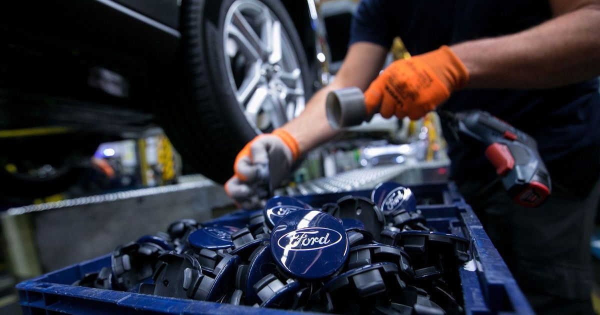 “فورد” تلغي عقد بطاريات بقيمة 6.5 مليار دولار مع “إل جي” الكورية