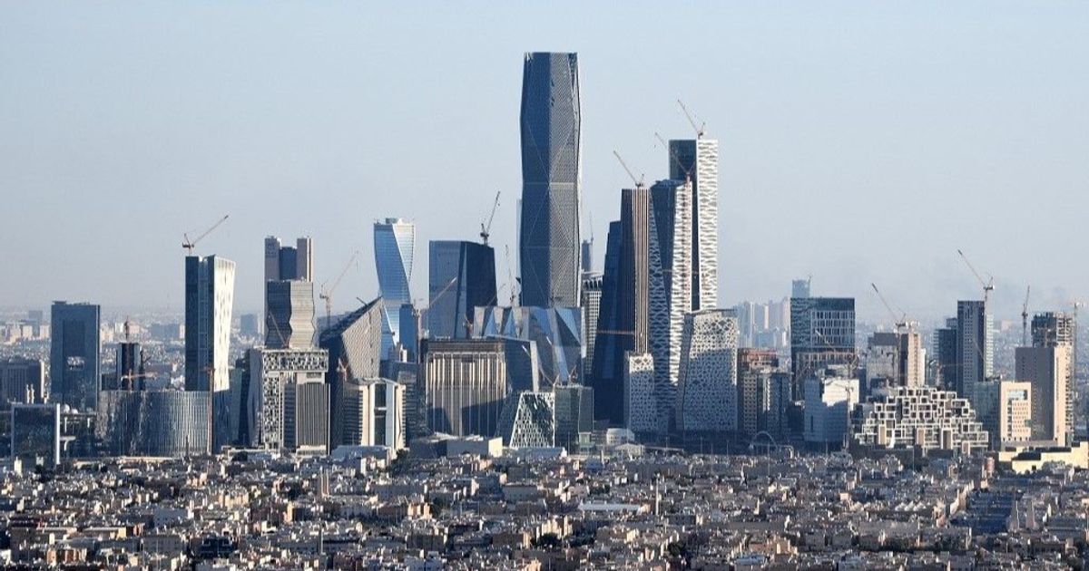 بلومبرغ: نمو الاقتصاد السعودي 4.5% وتراجع التضخم في 2026