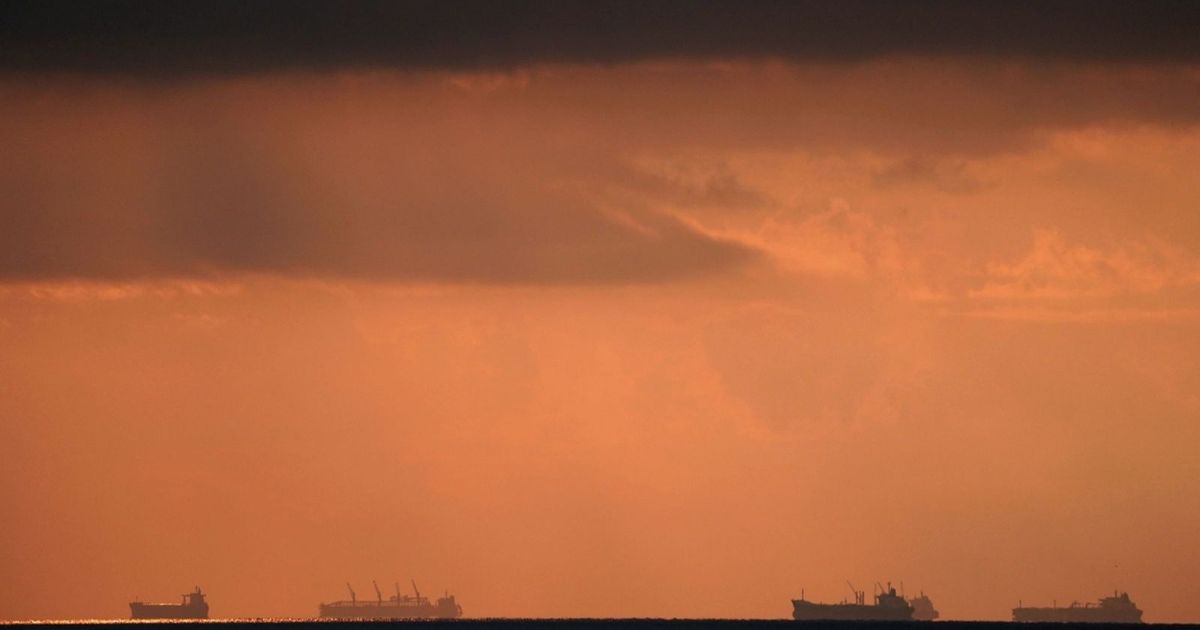 4 ناقلات نفط تغيّر مسارها بعدما كانت متجهة إلى فنزويلا