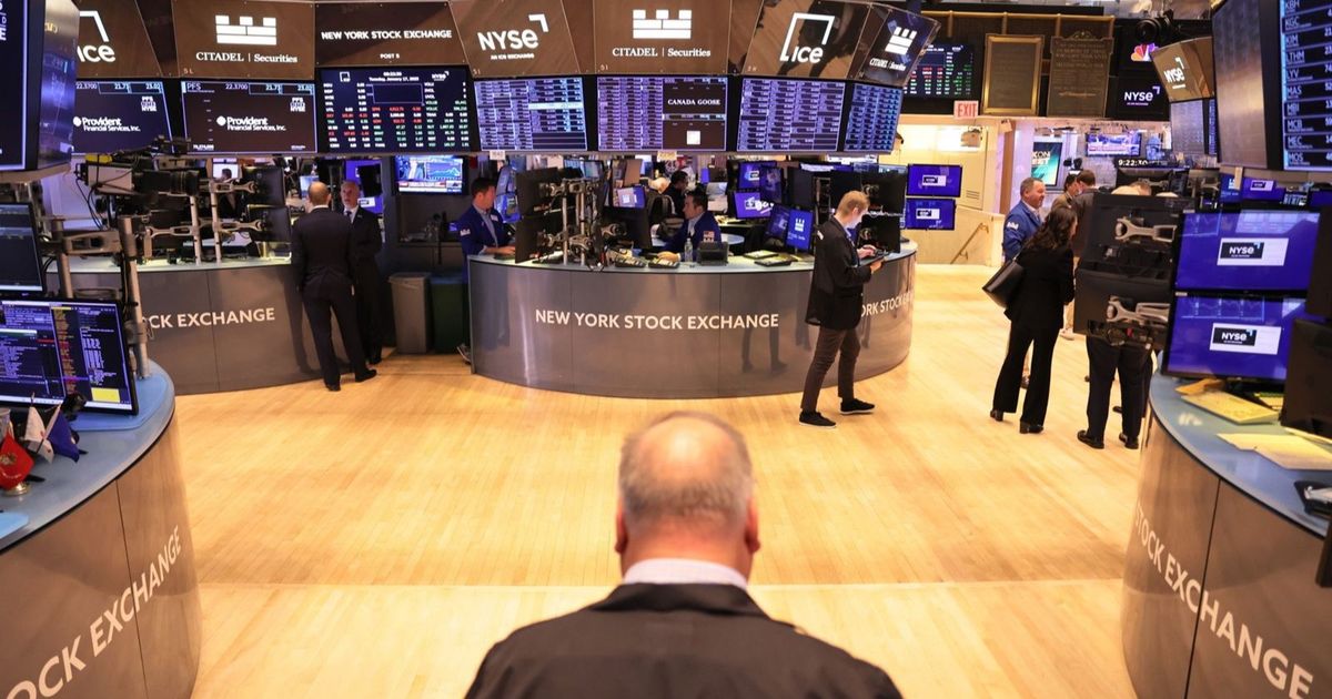 مؤشرات الأسهم الأميركية تواصل الصعود ترقباً لاجتماع “الفيدرالي”