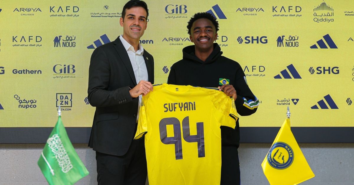 النصر يقطع الطريق على الهلال والاتحاد ويجدد لموهبة الخليج