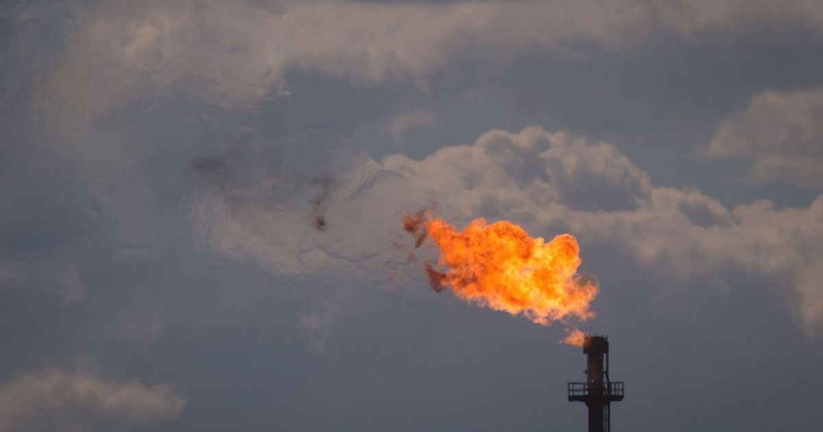 سعر النفط الكندي يهبط إلى أضعف مستوياته منذ مارس