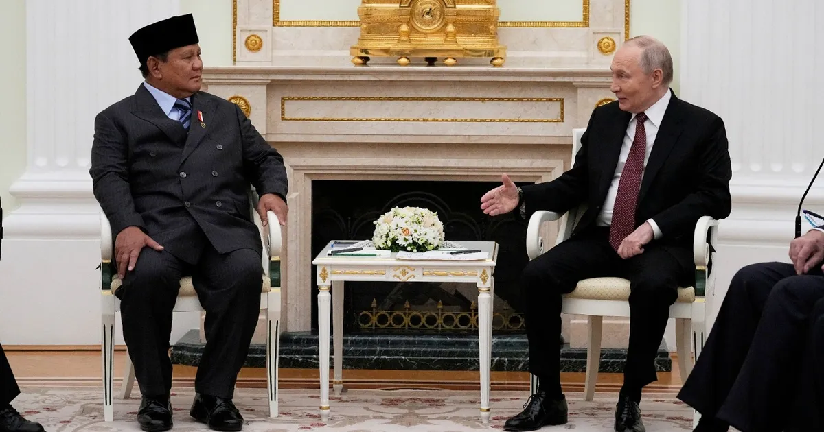بوتين يبحث مع رئيس إندونيسيا التعاون النووي وإمدادات القمح