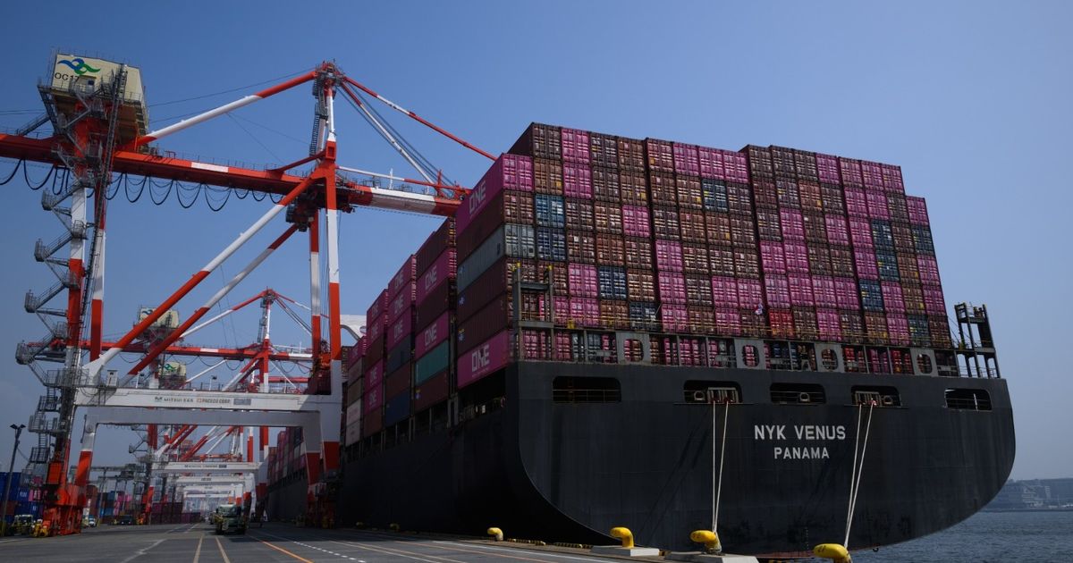 صادرات اليابان ترتفع بدعم من زيادة الشحنات إلى الولايات المتحدة