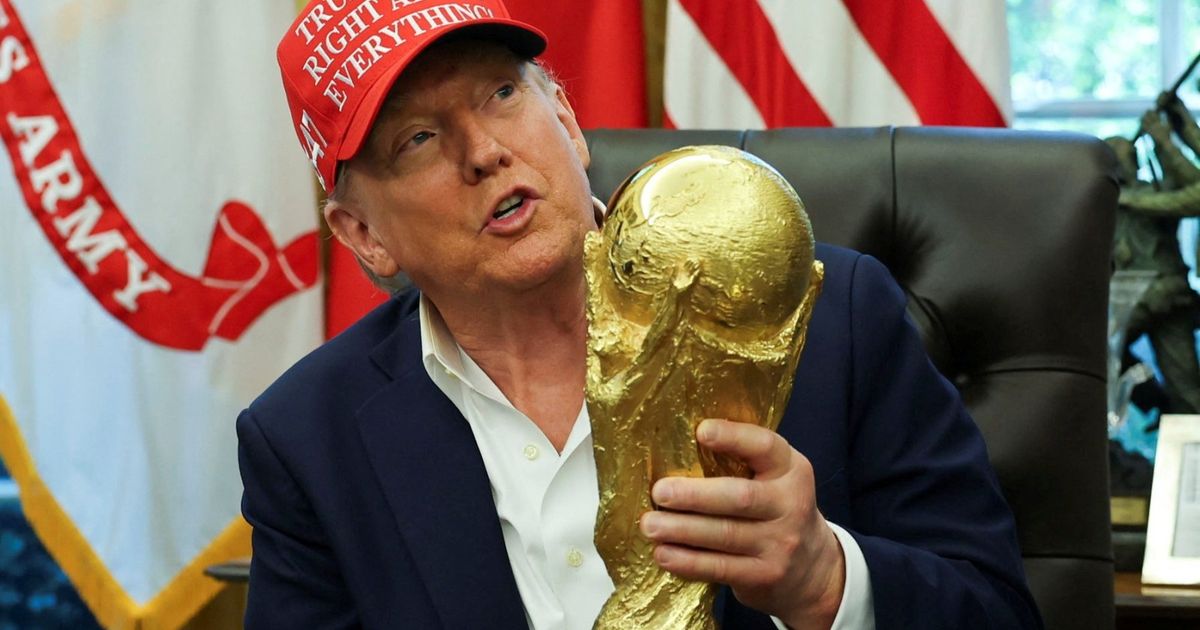 ترمب يحضر قرعة كأس العالم يوم الجمعة