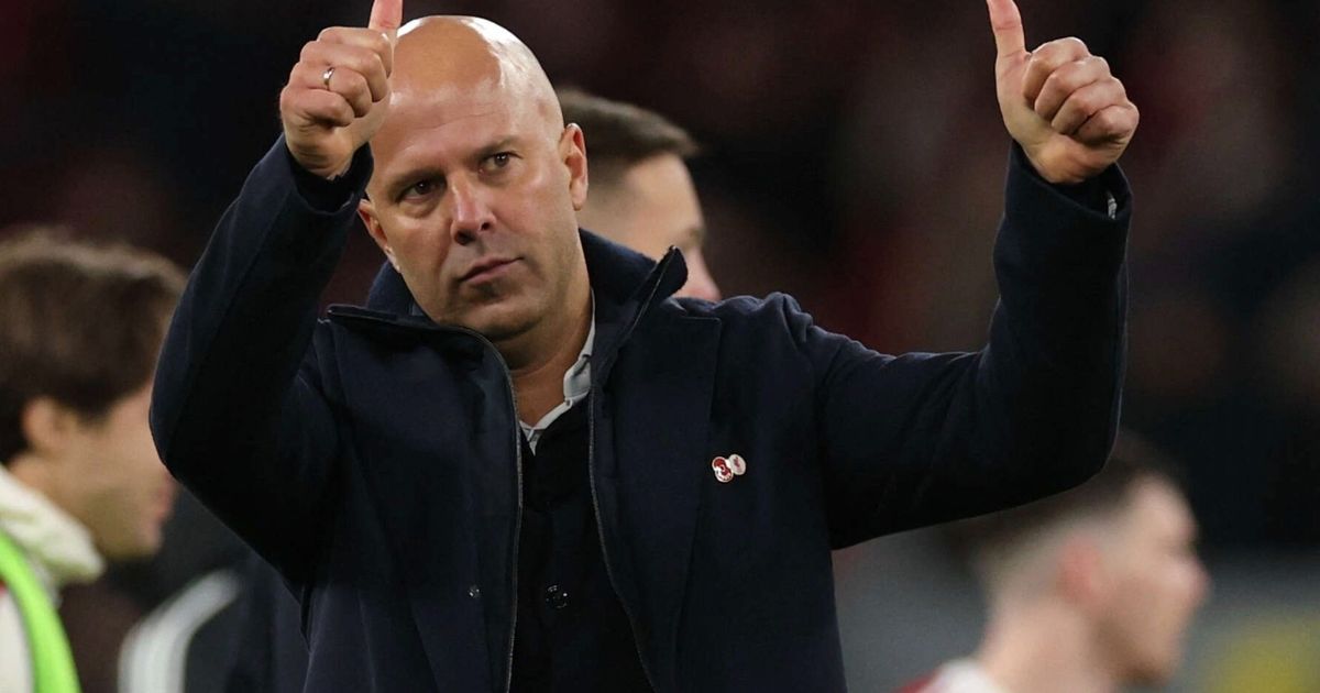 سلوت: ليفربول يستهدف العودة إلى المربع الذهبي