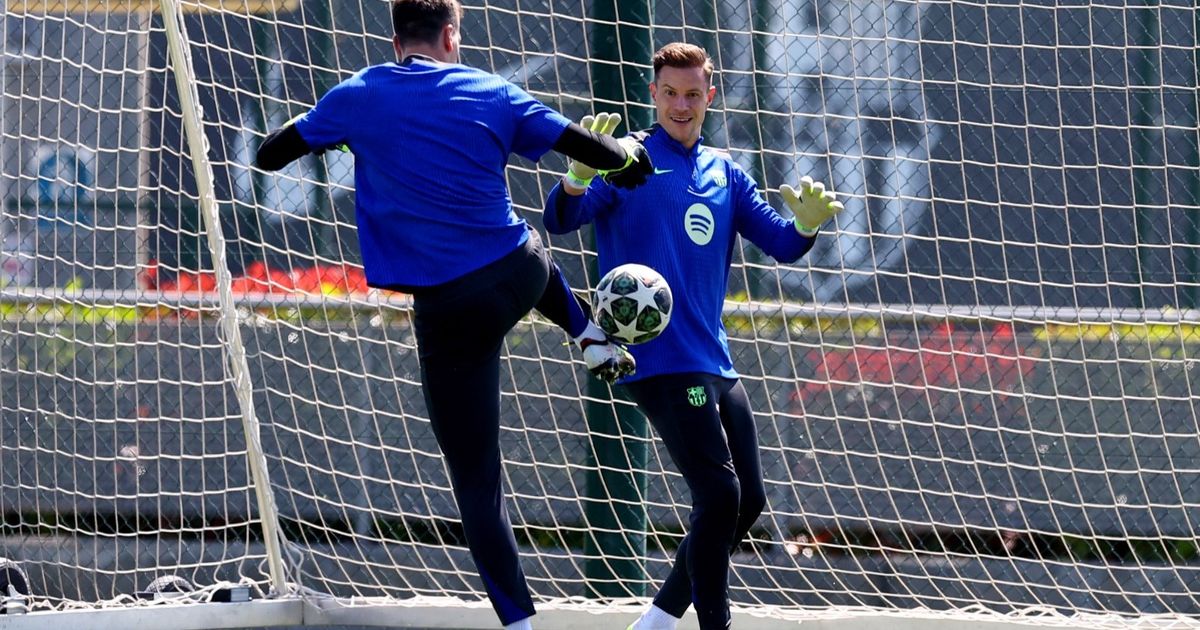 قائمة برشلونة ضد أوساسونا.. استبعاد مفاجئ وظهور تير شتيغن