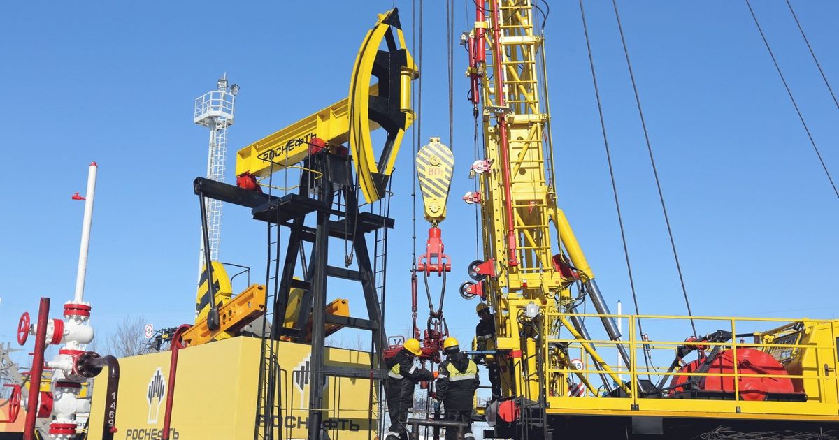 خصومات النفط الروسي الكبيرة تجذب مصافي الصين الصغيرة